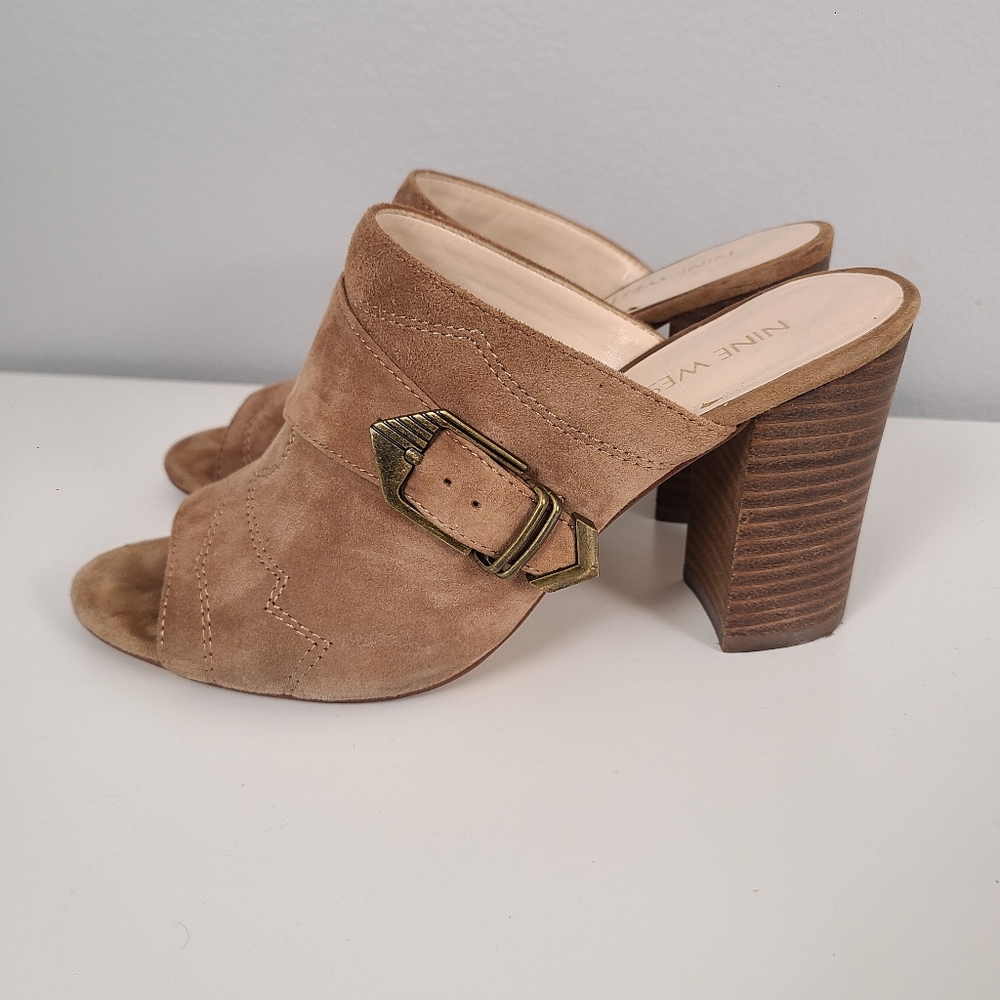 Nine West Betty Leather Upper Western Nude Tan Neutral Block Heeled Mules 7.5